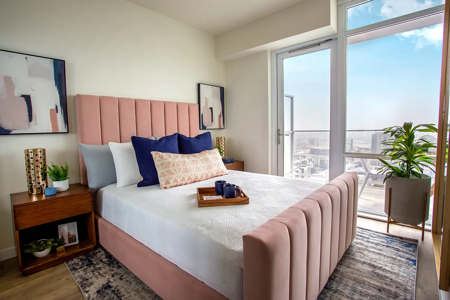 Broadway-Towers-Apartments-2