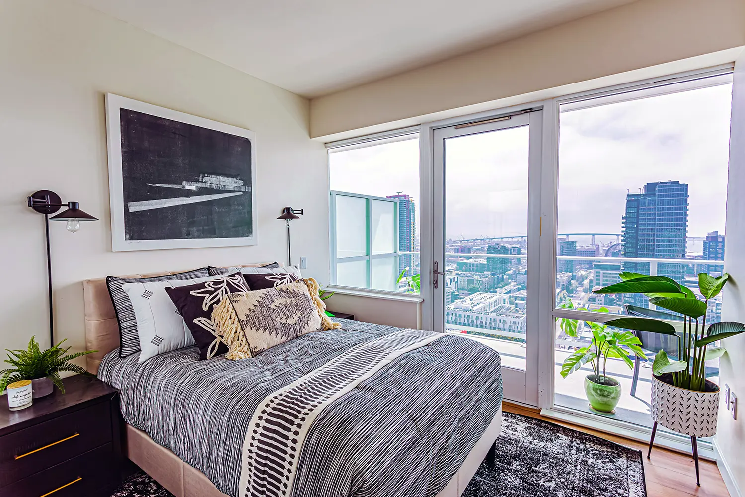 Broadway-Towers-Apartments-9